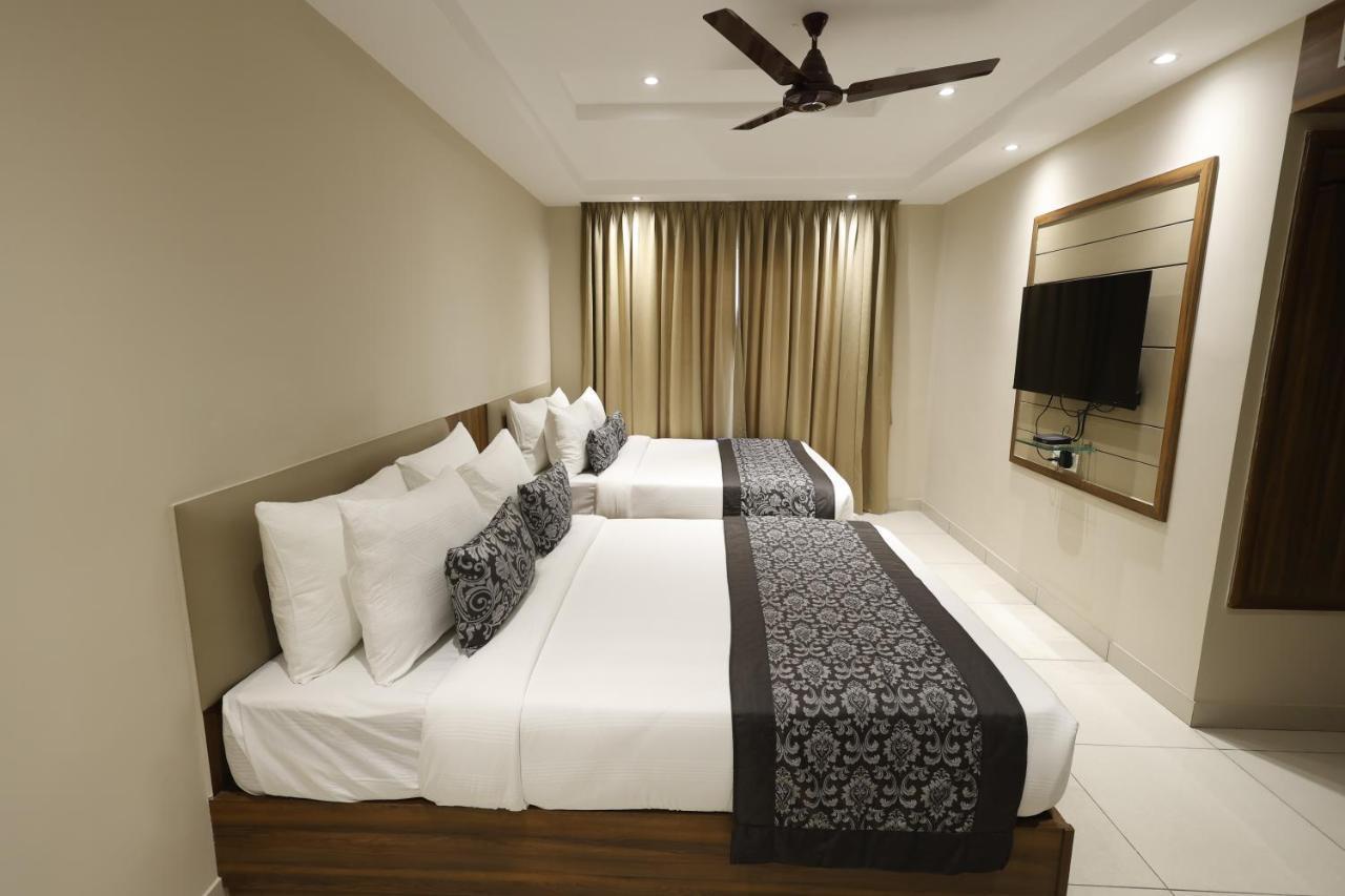 Pride Biznotel Canopus, Digha Digha  Esterno foto